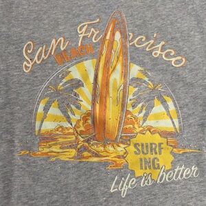 PRICE DROP! EUC San Francisco Surfing Graphic sweatshirt